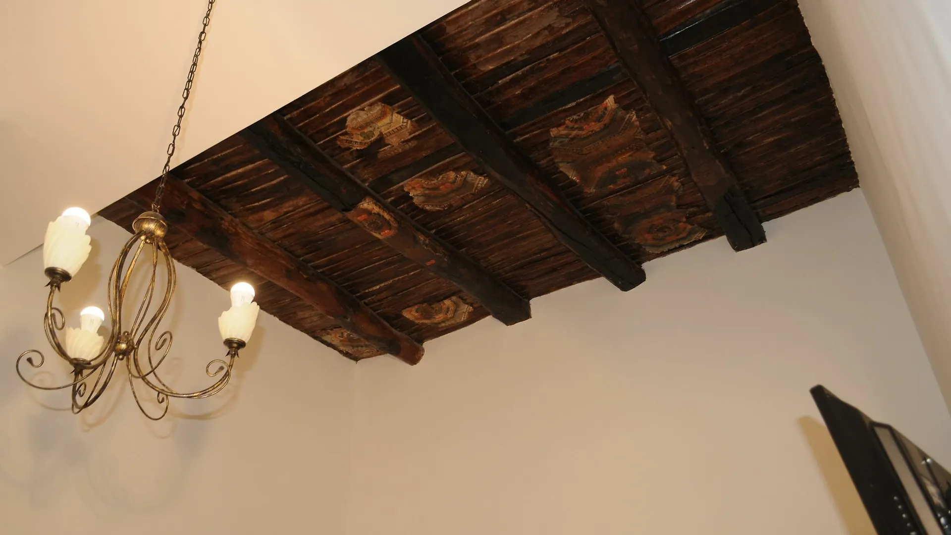 Napolipietrasanta Hotel 2*, Naples
